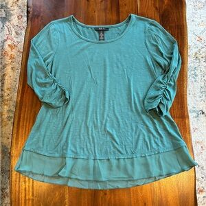 Style&Co 3/4 shirred sleeve flowy tunic top teal green/blue Size Medium